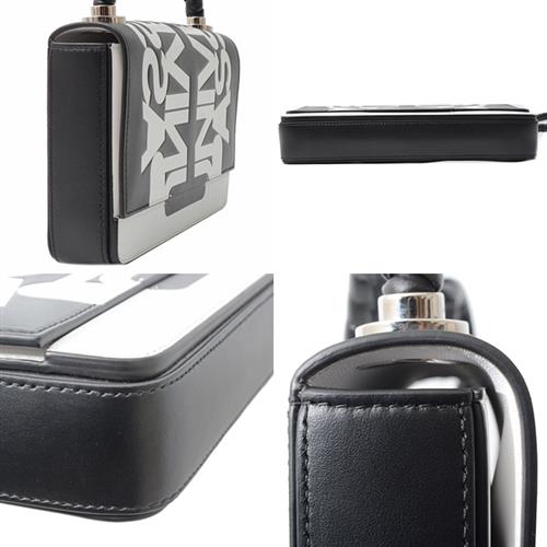 バーバリー バッグ メンズ レディース ユニバーサルパスポート ショルダーバッグ  レザー ブラック×ホワイト BURBERRY 中古