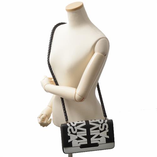 バーバリー バッグ メンズ レディース ユニバーサルパスポート ショルダーバッグ  レザー ブラック×ホワイト BURBERRY 中古