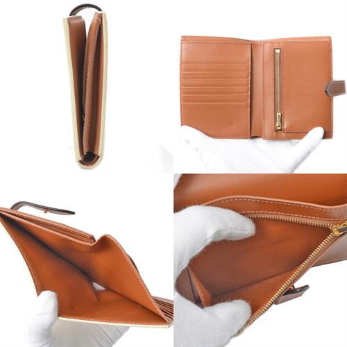 セリーヌ 財布 レディース トリオンフ ミディアム ストラップウォレット 二つ折り財布 ホワイト CELINE 中古