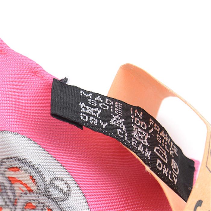 エルメス スカーフ レディース カレ40 MORS et Gourmettes　馬銜と鎖 ハンカチ ピンク系 シルク HERMES 中古
