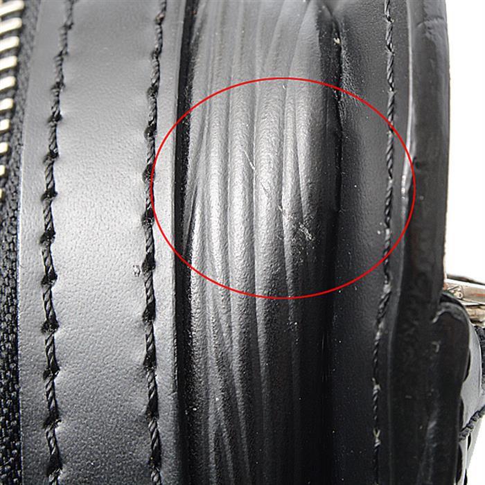 ルイヴィトン バッグ メンズ オシュ セカンドバッグ エピ ブラック Louis Vuitton M59362 中古