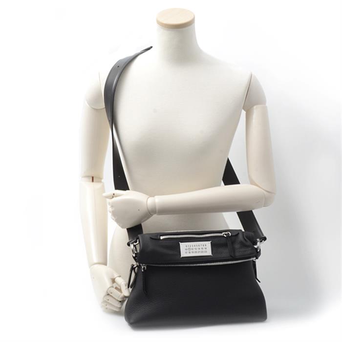 メゾンマルジェラ バッグ レディース メンズ 5AC スモール ショルダーバッグ クラッチバッグ 2WAY ディアスキン ブラック  Maison Margiela 中古